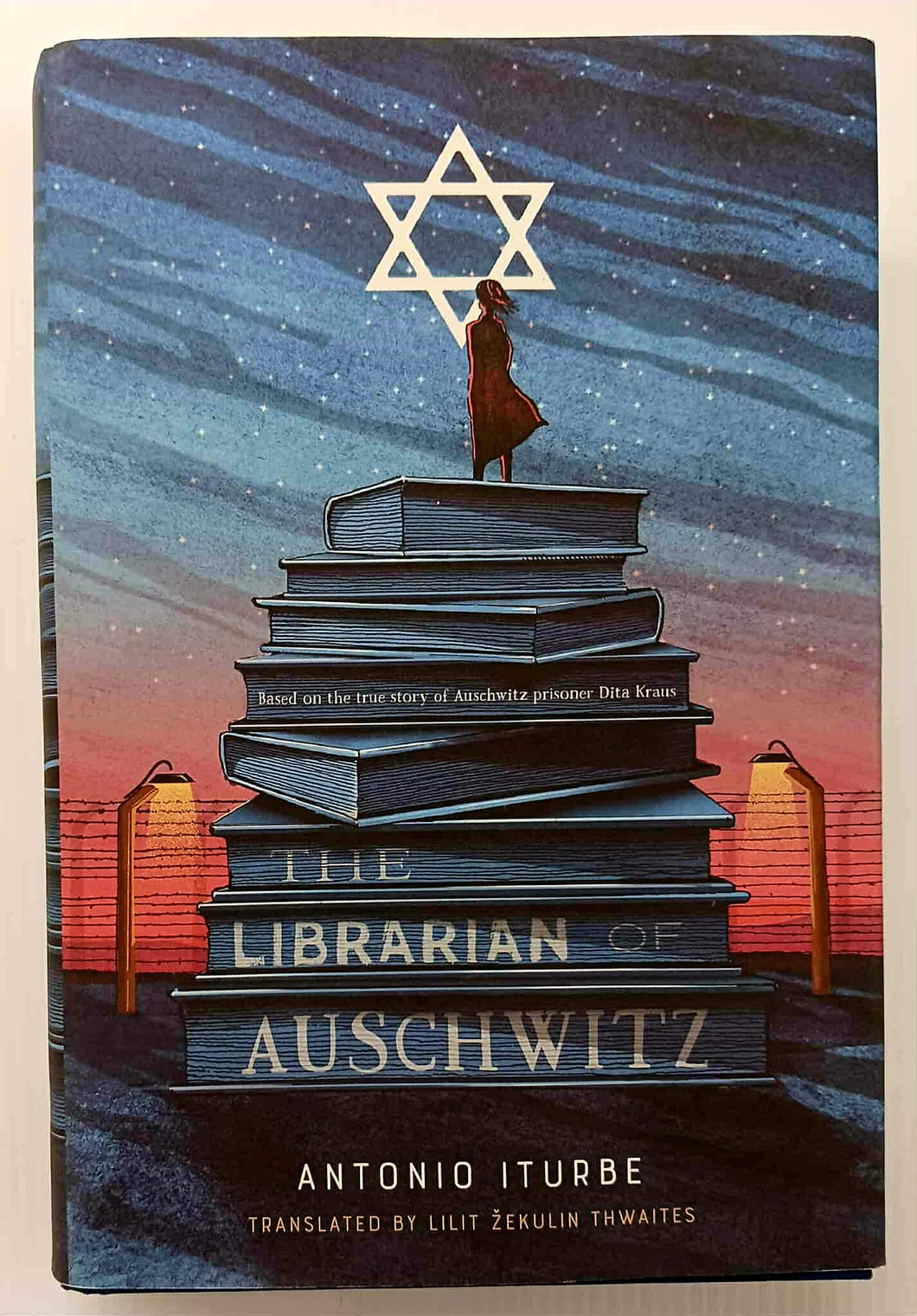 THE LIBRARIAN OF AUSCHWITZ - Antonio Iturbe