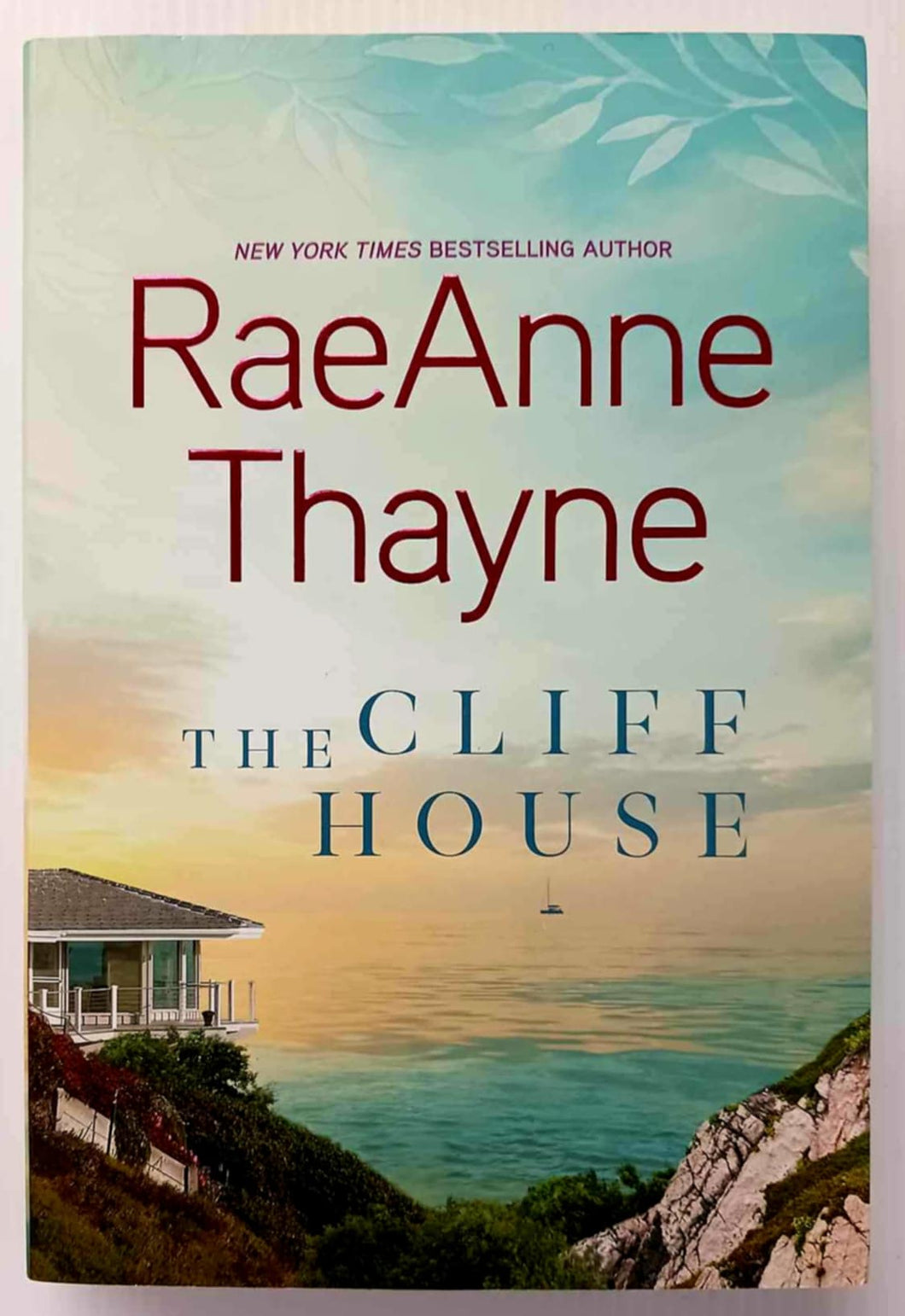 THE CLIFF HOUSE - RaeAnn Thayne