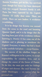 THE HUNGER GAMES (SET) - Suzanne Collins