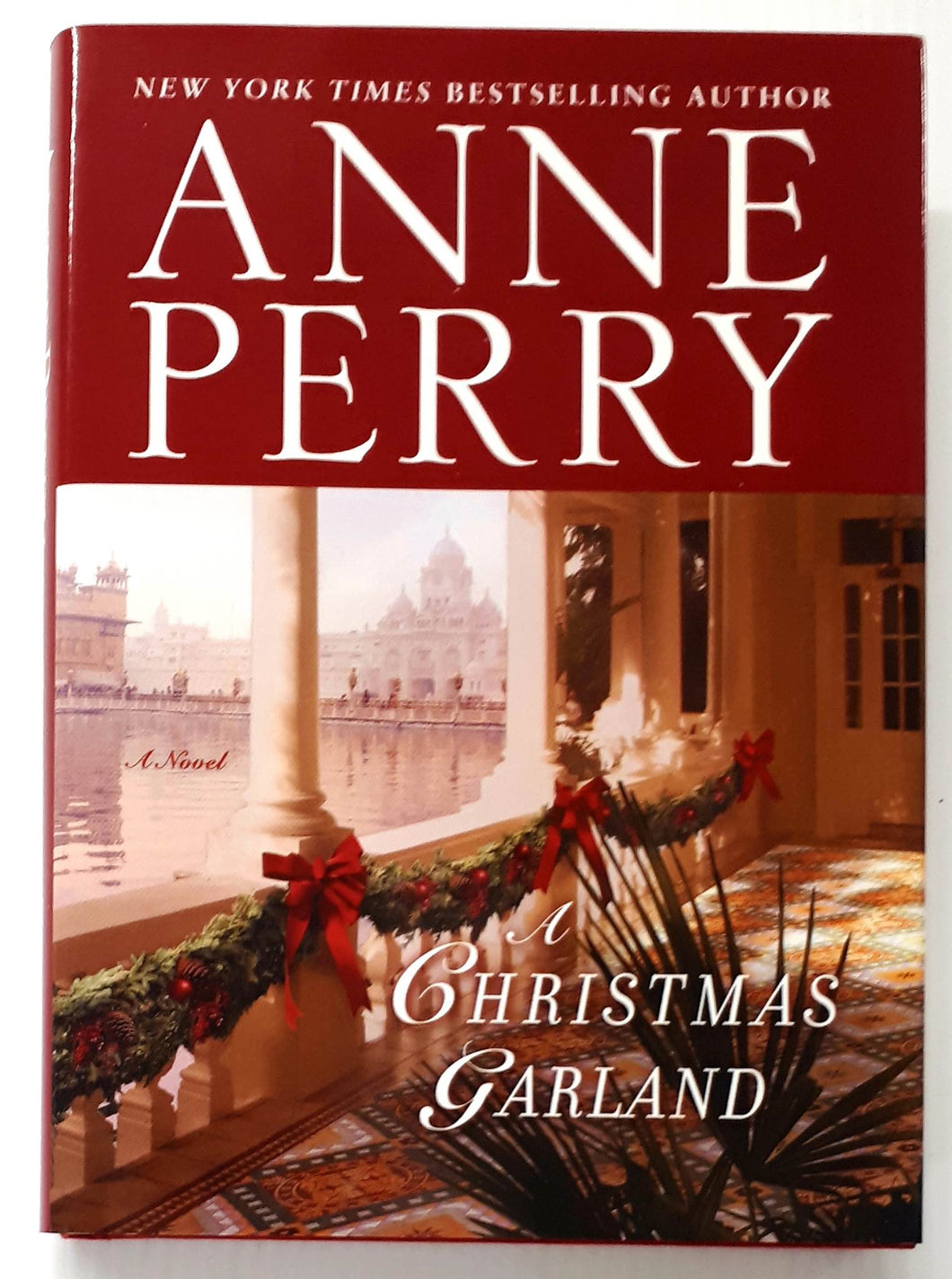 A CHRISTMAS GARLAND - Anne Perry