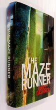 Load image into Gallery viewer, THE MAZE RUNNER - James Dashner
