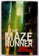 Load image into Gallery viewer, THE MAZE RUNNER - James Dashner
