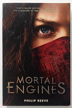 Load image into Gallery viewer, MORTAL ENGINES - Philip Reeve
